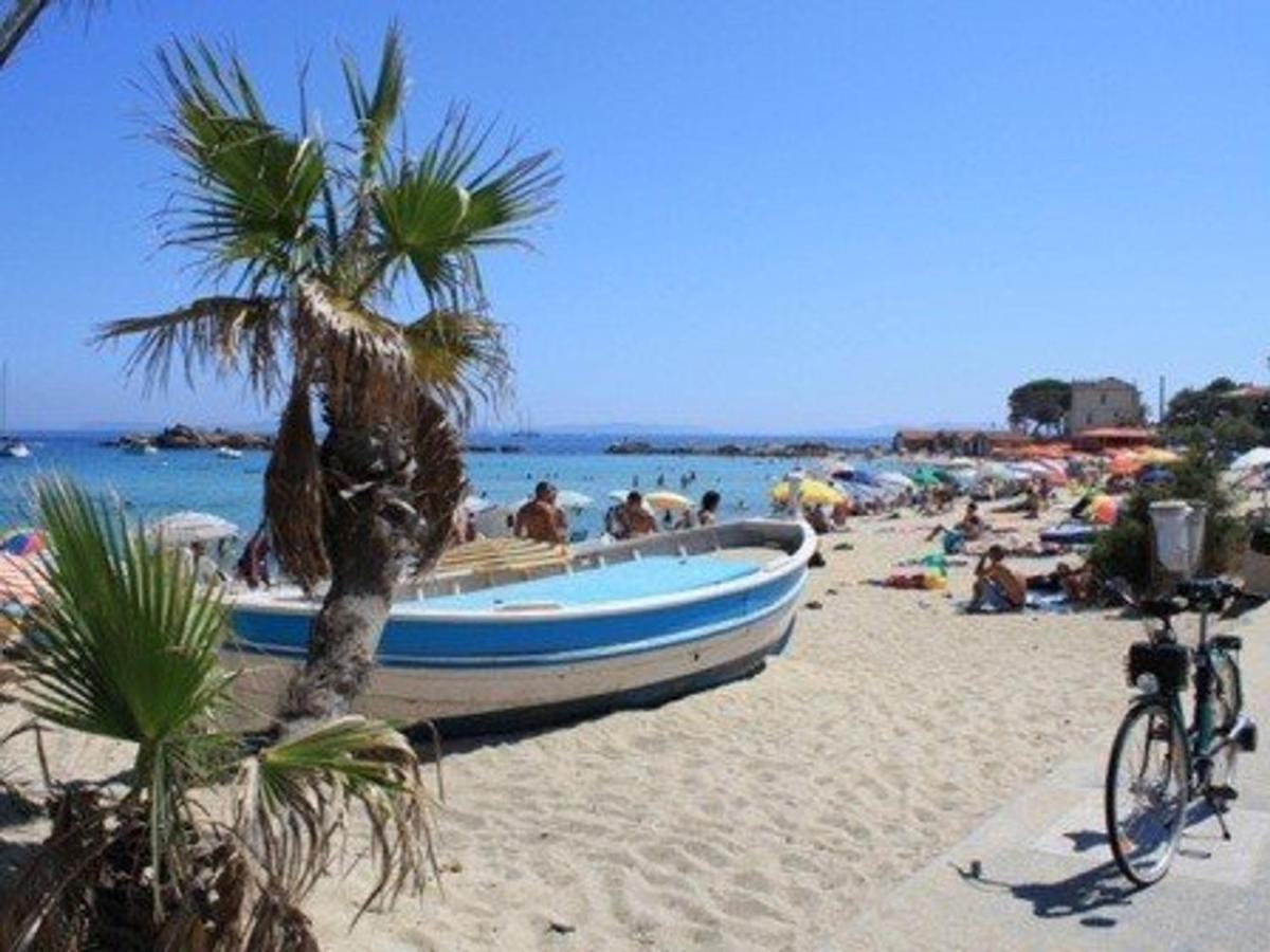 Appartement Cosy Avec Terrasse Et Parking, A 2 Pas De La Plage De Saint-Clair - Menage Inclus - Fr-1-251-12 Le Lavandou Zewnętrze zdjęcie