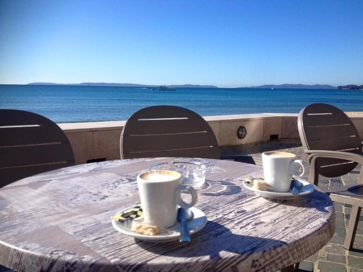 Appartement Cosy Avec Terrasse Et Parking, A 2 Pas De La Plage De Saint-Clair - Menage Inclus - Fr-1-251-12 Le Lavandou Zewnętrze zdjęcie