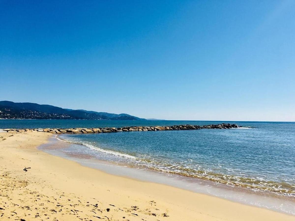 Appartement Cosy Avec Terrasse Et Parking, A 2 Pas De La Plage De Saint-Clair - Menage Inclus - Fr-1-251-12 Le Lavandou Zewnętrze zdjęcie
